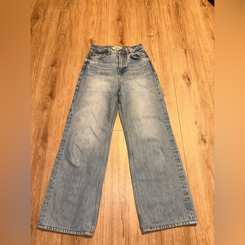 Reformation Light Blue Straight Leg Jeans size 24 - Picture 7 of 14